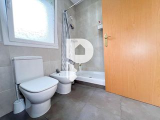 Chalet en venta en Vallirana