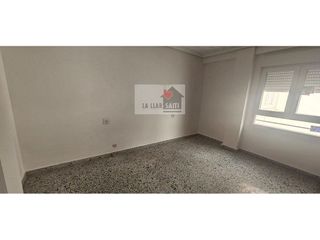 Piso en venta en Zona Centro en Xirivella