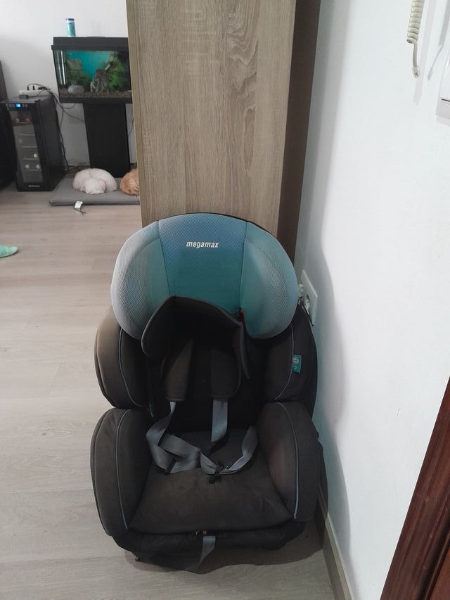 Sillita de coche para bebé