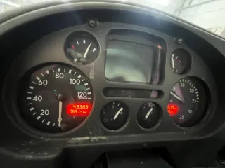 Camión Grúa y Basculante DAF 180..