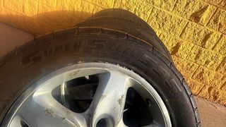 Neumáticos 255 55 R18  109v