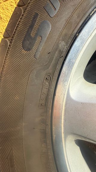 Neumáticos 255 55 R18  109v