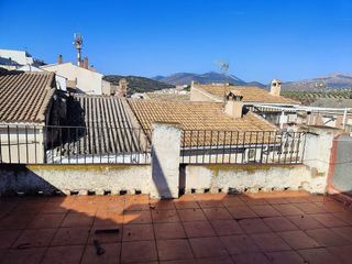 Casa pareada en venta en Iznalloz