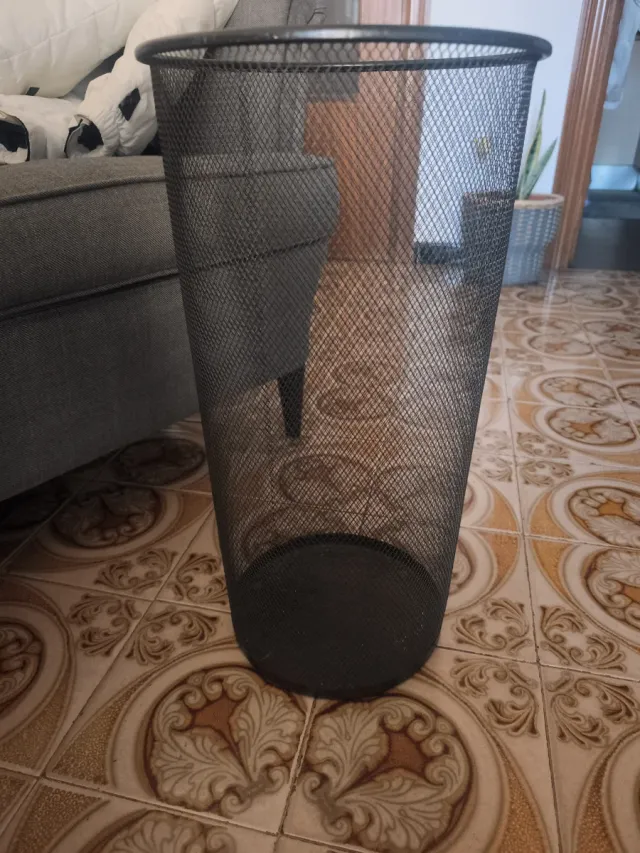 Paragüero o papelera alta