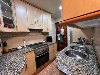 Piso en venta en Sant Josep en Hospitalet de Llobregat, L´