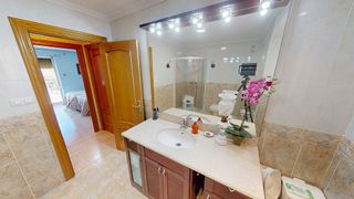 Piso en venta en Vistahermosa en Alicante