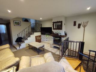 Chalet en venta en Vallirana