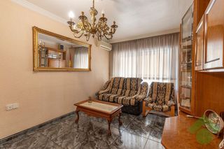 Piso en venta en Barrio de Zaidín en Granada