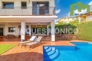 Chalet en venta en Premià de Dalt