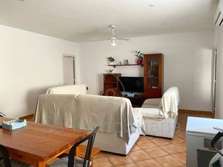 Piso en venta en Castell (Es)