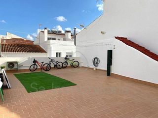 Piso en venta en Castell (Es)