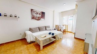 Piso en venta en Centro en Torrevieja