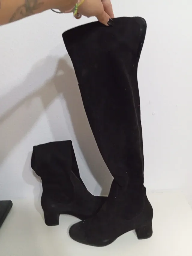 Botas altas negras