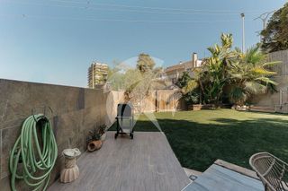 Chalet en venta en Vistahermosa en Alicante