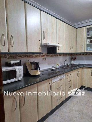 Piso en venta en Linares