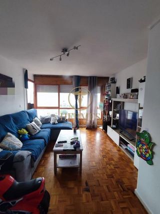 Piso en venta en Poio