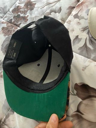 Cappello Obey Nero con Stampa Leopardo