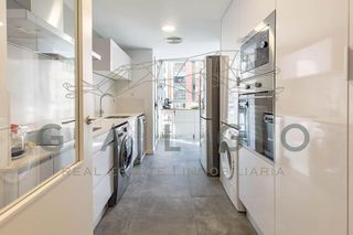 Piso en venta en En Corts en Valencia