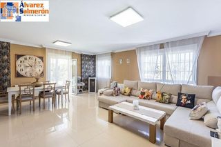 Chalet en venta en Huétor Vega