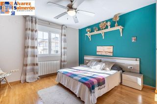 Chalet en venta en Huétor Vega