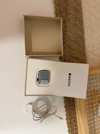 Apple Watch SE GPS + Cellular 40mm Aluminio