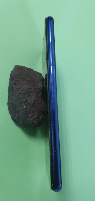 Xiaomi Mi 8 Lite (1808D2TG)