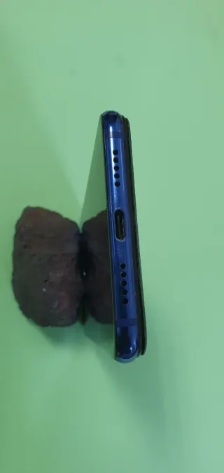 Xiaomi Mi 8 Lite (1808D2TG)