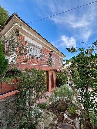 Chalet en venta en Sant Esteve Sesrovires
