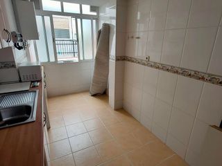 Piso en venta en Juan de la Cierva en Getafe