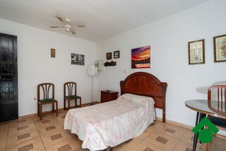 Casa adosada en venta en Atarfe