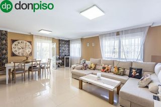 Chalet en venta en Huétor Vega