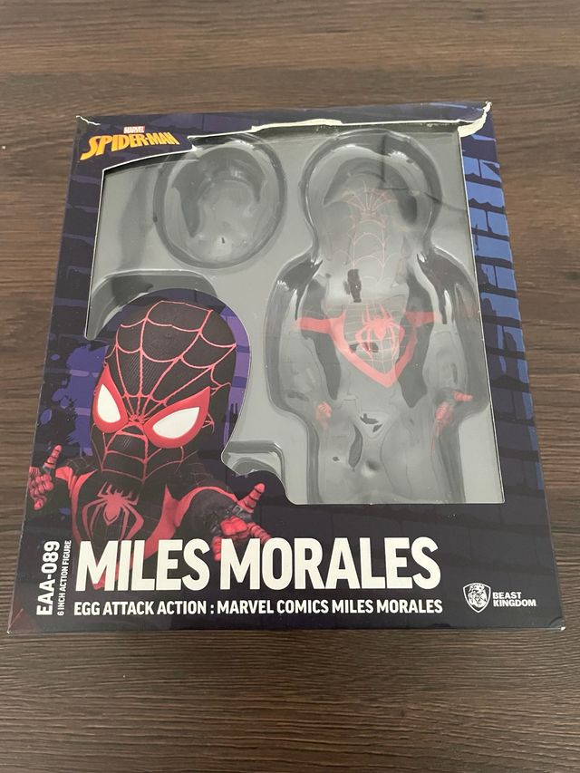 Figura Miles Morales Egg Attack Action