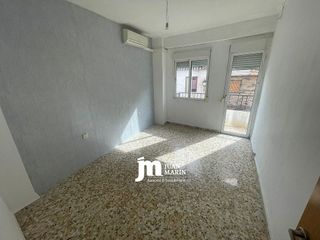 Casa adosada en venta en Cieza