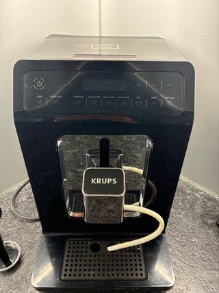 Cafetera Krups Negra