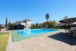 Chalet en venta en Ogíjares