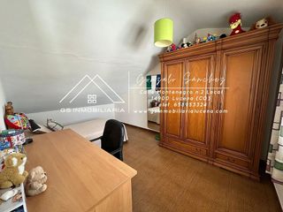 Casa adosada en venta en Lucena