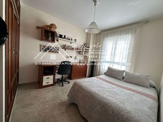 Casa adosada en venta en Lucena