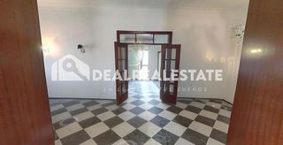 Chalet en venta en Brenes