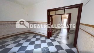 Chalet en venta en Brenes