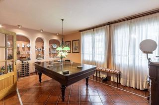 Chalet en venta en Zubia (La)