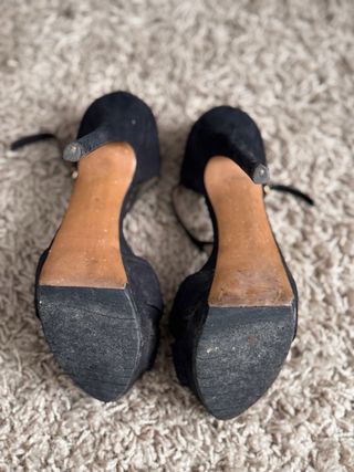 Sandalias tacón Zara negras