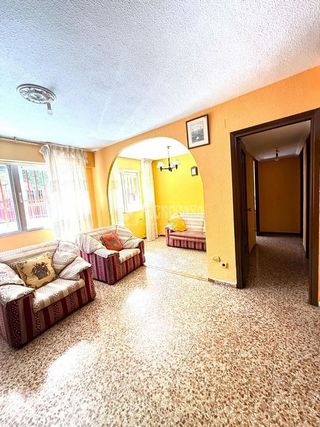 Piso en venta en La Avanzada - La Cueva en Fuenlabrada