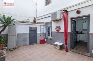 Piso en venta en Crta. De la Sierra en Granada