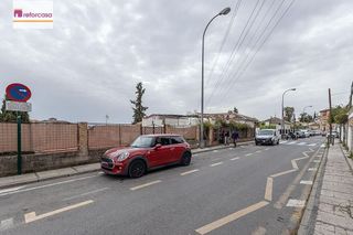Piso en venta en Crta. De la Sierra en Granada