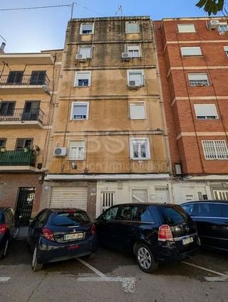 Piso en venta en El Mercado en Manises