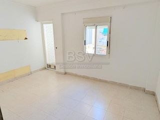 Piso en venta en El Mercado en Manises