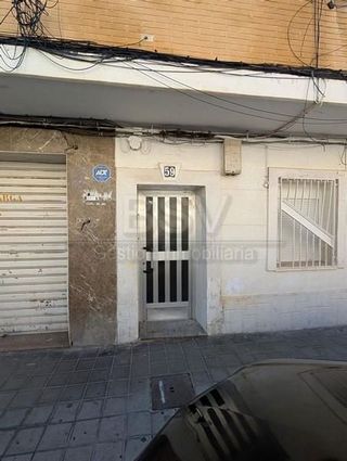 Piso en venta en El Mercado en Manises