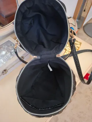 Bolso de mano con forma de búho