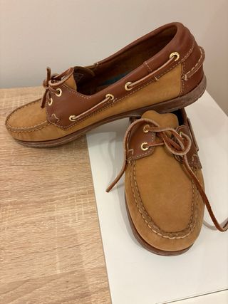 Nauticos Sebago Beige y Marron