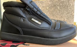 Botas de hombre negras con cremallera